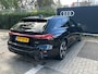 Audi A5 Avant S edition | Trekhaak | Side assist | Remzadels rood | Optiek zwart | Privacy glas |