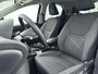 Toyota Yaris 1.5 Hybrid 115 Dynamic | Dodehoek detectoe | Parkeersensoren voor/achter | Stoel-/stuurverwarming | Apple Carplay / Android Auto | Adaptive Cruise | Keyless | 16 inch