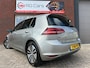 Volkswagen E-Golf E-Golf / Navi / Camera / Stoelverw / Park assist / Clima / Cruise / LED