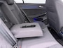Volkswagen Golf 1.0 eTSI Life Business Automaat - Navigatie - ACC - Stoelverwarming - PDC - Sfeerverlichting - LED
