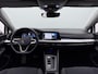 Volkswagen Golf 1.0 eTSI Life Business Automaat - Navigatie - ACC - Stoelverwarming - PDC - Sfeerverlichting - LED