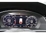 Volkswagen Passat Variant 1.6 TDI Highline Business R - NAVIGATIE - CAMERA - PANORAMAMDAK - TREKHAAK