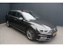 Volkswagen Passat Variant 1.6 TDI Highline Business R - NAVIGATIE - CAMERA - PANORAMAMDAK - TREKHAAK