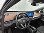 Volkswagen ID.4 Pro 77 kWh 204 PK| Warmtepomp | Panoramadak | Navigatie Pro | 360 Camera | Elektrische Voorstoelen Met Geheugen | Head-Updisplay | Stoelverwarming | Stuurwielverwarming | 19 Inch Velgen