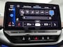 Volkswagen ID.4 Pro 77 kWh 204 PK| Warmtepomp | Panoramadak | Navigatie Pro | 360 Camera | Elektrische Voorstoelen Met Geheugen | Head-Updisplay | Stoelverwarming | Stuurwielverwarming | 19 Inch Velgen