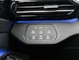 Volkswagen ID.4 Pro 77 kWh 204 PK| Warmtepomp | Panoramadak | Navigatie Pro | 360 Camera | Elektrische Voorstoelen Met Geheugen | Head-Updisplay | Stoelverwarming | Stuurwielverwarming | 19 Inch Velgen