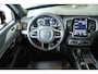 Volvo XC90 T8 Recharge AWD R-Design | Bowers & Wilkins Premium Audio | Luchtvering | Longe Range | 360° Parkeercamera | Parkeersensoren voor + achter | Parkeerverwarming | Panoramadak | Stoelverwarming | Stuurwielverwarming |