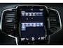 Volvo XC90 T8 Recharge AWD R-Design | Bowers & Wilkins Premium Audio | Luchtvering | Longe Range | 360° Parkeercamera | Parkeersensoren voor + achter | Parkeerverwarming | Panoramadak | Stoelverwarming | Stuurwielverwarming |