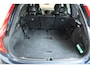 Volvo XC90 T8 Recharge AWD R-Design | Bowers & Wilkins Premium Audio | Luchtvering | Longe Range | 360° Parkeercamera | Parkeersensoren voor + achter | Parkeerverwarming | Panoramadak | Stoelverwarming | Stuurwielverwarming |