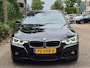 BMW 3-Serie 320i High Ex Touring M Sport Touring Apple CarPlay 18inch Velgen NAP NL 100% Onderhouden 2e eigenaar