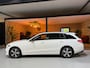 Mercedes-Benz C-klasse Estate 300 e Avantgarde Garantie|1e Eigenaar|Dealeronderhouden|Night|Trekhaak|Camera|LED