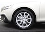 Volvo V40 Cross Country | Eerste Eigenaar | Camera | Trekhaak | Leer | Panorama  | Cruise Control