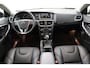 Volvo V40 Cross Country | Eerste Eigenaar | Camera | Trekhaak | Leer | Panorama  | Cruise Control