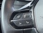 Peugeot e-2008 BWJ 2023 EV GT 136 PK 50 kWh PANO DAK | KEYLESS | STOELVERW. | HALF LEDER | CAMERA | NAVI | CLIMA | CRUISE | LMV | PDC