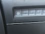 Peugeot e-2008 BWJ 2023 EV GT 136 PK 50 kWh PANO DAK | KEYLESS | STOELVERW. | HALF LEDER | CAMERA | NAVI | CLIMA | CRUISE | LMV | PDC