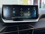 Peugeot e-2008 BWJ 2023 EV GT 136 PK 50 kWh PANO DAK | KEYLESS | STOELVERW. | HALF LEDER | CAMERA | NAVI | CLIMA | CRUISE | LMV | PDC