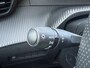 Peugeot e-2008 BWJ 2023 EV GT 136 PK 50 kWh PANO DAK | KEYLESS | STOELVERW. | HALF LEDER | CAMERA | NAVI | CLIMA | CRUISE | LMV | PDC