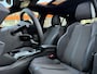 Peugeot e-2008 BWJ 2023 EV GT 136 PK 50 kWh PANO DAK | KEYLESS | STOELVERW. | HALF LEDER | CAMERA | NAVI | CLIMA | CRUISE | LMV | PDC