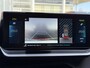 Peugeot e-2008 BWJ 2023 EV GT 136 PK 50 kWh PANO DAK | KEYLESS | STOELVERW. | HALF LEDER | CAMERA | NAVI | CLIMA | CRUISE | LMV | PDC