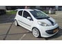 Peugeot 107 1.0-12V XR