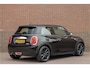 MINI Cooper 1.5 Chili, 84.000km, Half leder, Head-up, Stoelverwarming, Full LED, Navigatie, PDC, Sportstoelen.