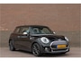 MINI Cooper 1.5 Chili, 84.000km, Half leder, Head-up, Stoelverwarming, Full LED, Navigatie, PDC, Sportstoelen.