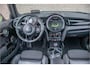 MINI Cooper 1.5 Chili, 84.000km, Half leder, Head-up, Stoelverwarming, Full LED, Navigatie, PDC, Sportstoelen.