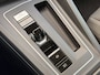 Volkswagen Golf 1.5 eTSI DSG IQ Light Memory Massage Sfeer ACC