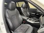 BMW 3-Serie 320e M Sport | Facelift | Panoramadak | Innovation Pack | Adaptieve LED | Adaptieve cruise | CarPlay | Wide screen | Camera | Sportstoelen half leder | Stoelverwarming | Head up | Keyless | Memory | Sfeerverlichting | Harman&kardon | Shadow Line | Elektrische achterklep | Volledig dealeronderhouden