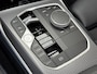 BMW 3-Serie 320e M Sport | Facelift | Panoramadak | Innovation Pack | Adaptieve LED | Adaptieve cruise | CarPlay | Wide screen | Camera | Sportstoelen half leder | Stoelverwarming | Head up | Keyless | Memory | Sfeerverlichting | Harman&kardon | Shadow Line | Elektrische achterklep | Volledig dealeronderhouden