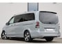 Mercedes-Benz EQV 300 L2 / AMG / 7-Persoons / Luchtvering / Burmester / 360 Camera / Vol Opties / NIEUWSTAAT