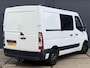 Renault Master bestel T28 2.3 dCi L1H2 Eco - AUTOMAAT - CAMERA - NAVI - TREKHAAK - AIRCO - CRUISE CONTROLE - CPV - SCHUIFDEUR MET RAAM - BLUETOOTH - EL.RAMEN + SPIEGELS - NAP - NL AUTO - APK TM 23-12-2026 -