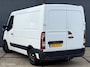 Renault Master bestel T28 2.3 dCi L1H2 Eco - AUTOMAAT - CAMERA - NAVI - TREKHAAK - AIRCO - CRUISE CONTROLE - CPV - SCHUIFDEUR MET RAAM - BLUETOOTH - EL.RAMEN + SPIEGELS - NAP - NL AUTO - APK TM 23-12-2026 -