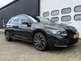 Volkswagen Golf 1.0 TSI Life |apple carplay| adaptive cruise| lounge pakket | parkeersensor|privacy glass