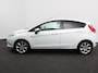 Ford Fiesta 1.25 Titanium Handel/Export ! Climate Control Licht Metalen Velgen Cruise Control Parkeer sensoren APK t/m 05-2027