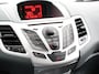 Ford Fiesta 1.25 Titanium Handel/Export ! Climate Control Licht Metalen Velgen Cruise Control Parkeer sensoren APK t/m 05-2027