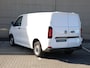 Volkswagen e-Transporter L1 71 kWh 136PK | Achterdeuren | Navi via App Connect | Cruise Control | Camera | Trekhaak | Parkeersensoren