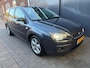 Ford Focus 1.6-16V Futura Airco PDC APK nieuw bij aankoop