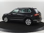 Volkswagen Tiguan 1.5 TSI Elegance | Panoramadak | Adaptive cruise | Stuur/stoel verwarming | Stoelmassage | Camera | Park assist | Sfeerverlichting | Full LED | Elektrische achterklep