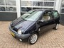 Renault Twingo 1.2 16V INITITIALE
