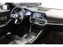 BMW 3-Serie 320e High Executive | M Sport | CAMERA | PANO |