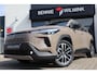 Toyota Corolla Cross Hybrid 140 Dynamic | Stoel/Stuur verwarming | Dodehoek Detectie | Elek. Klep