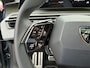 Peugeot 3008 1.6 plug-in Hybrid 195 GT | Afneembare trekhaak 1550 KG | Tot 8 jaar Garantie | Stekkerhybride tot 85 KM Elektrisch Rijden | Panorama/Schuif-Kanteldak | Luxe Alcantara & Leder Interieur met Massage | Achteruitrij-Camera | Navigatie | Adaptieve Cruise Control | Elektrische Kofferklep | Stoel- & Stuurverwarming | 19" Lichtemetalen Velgen | Parkeersensoren V+A | Full LED Verlichting | Keyless Entry |