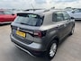 Volkswagen T-Cross 1.0 TSI Life Dodehoekdetectie, Parkeersensoren voor + achter, Stoelverwarming, Adaptieve cruise control, LMV, Apple Carplay en/of Android auto Navigatie
