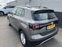 Volkswagen T-Cross 1.0 TSI Life Dodehoekdetectie, Parkeersensoren voor + achter, Stoelverwarming, Adaptieve cruise control, LMV, Apple Carplay en/of Android auto Navigatie