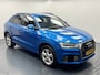 Audi Q3 1.4 TFSI CoD S-Line Automaat-Leder-Navigatie-Cr.contr-Clima-Stoelverwarming-Parkeersensoren-Elek.Achterklep-Lm18''velgen