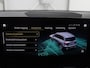 Mercedes-Benz GLB 200 Business Solution AMG | Panoramadak | Memory | Leder/alcantara | Trekhaak | Cruise control | Stoelverwarming | Camera | Park assist | Sfeerverlichting | Carplay