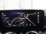 Mercedes-Benz GLB 200 Business Solution AMG | Panoramadak | Memory | Leder/alcantara | Trekhaak | Cruise control | Stoelverwarming | Camera | Park assist | Sfeerverlichting | Carplay
