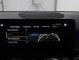 Mercedes-Benz GLB 200 Business Solution AMG | Panoramadak | Memory | Leder/alcantara | Trekhaak | Cruise control | Stoelverwarming | Camera | Park assist | Sfeerverlichting | Carplay