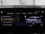 Mercedes-Benz GLB 200 Business Solution AMG | Panoramadak | Memory | Leder/alcantara | Trekhaak | Cruise control | Stoelverwarming | Camera | Park assist | Sfeerverlichting | Carplay
